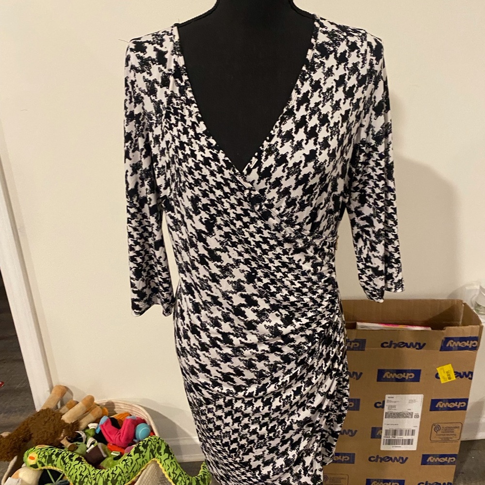 GUESS Dress